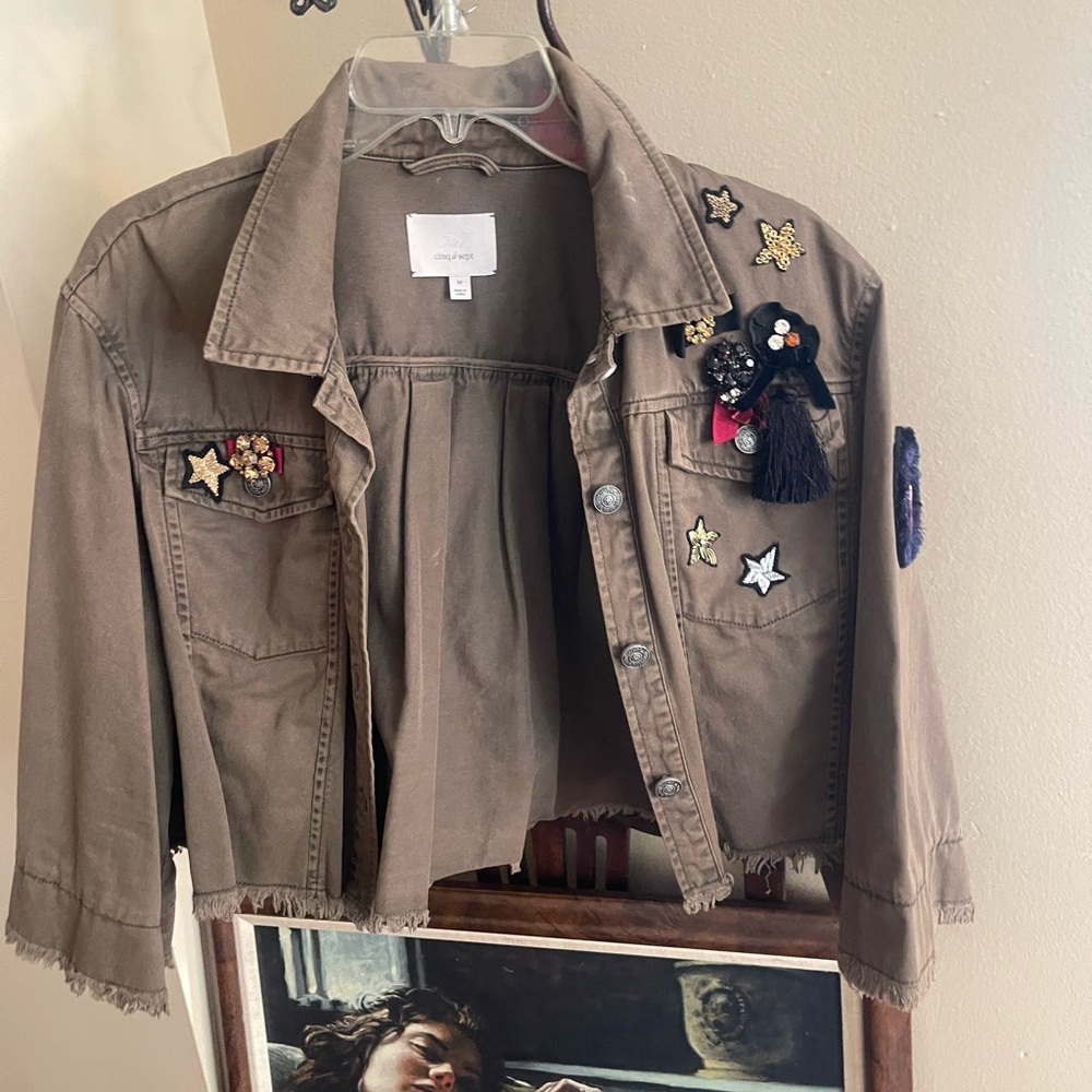 cinq a sept Olive Green Embellished Cropped Jacket